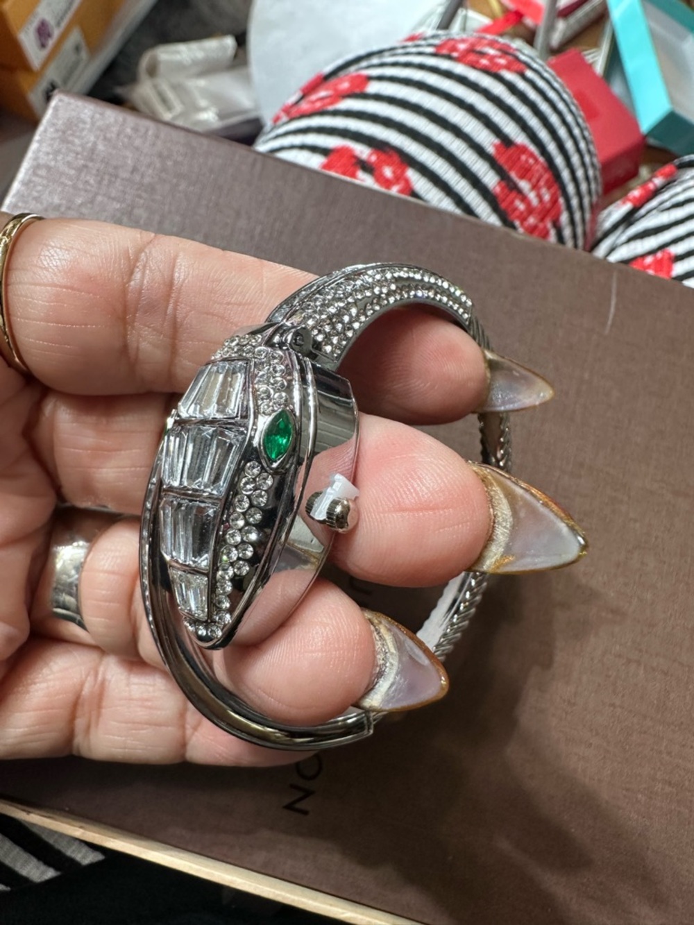 Snake watch 😍 - Picture 2 of 4